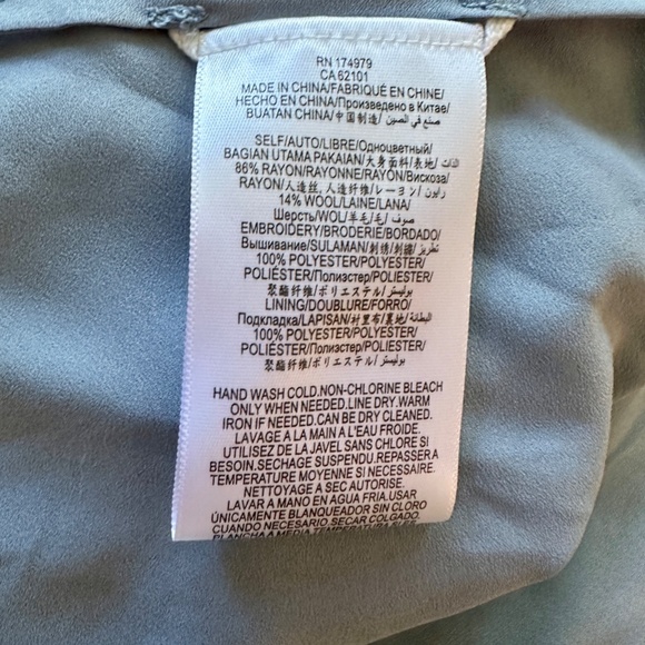 NWT BCBGMAXAZRIA Emeli Embroidered Tank Top Oversized S Chambray navy Cami NEW! - Picture 7 of 7